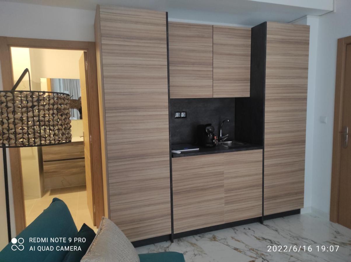 5* Lahcene Apartment Alicante